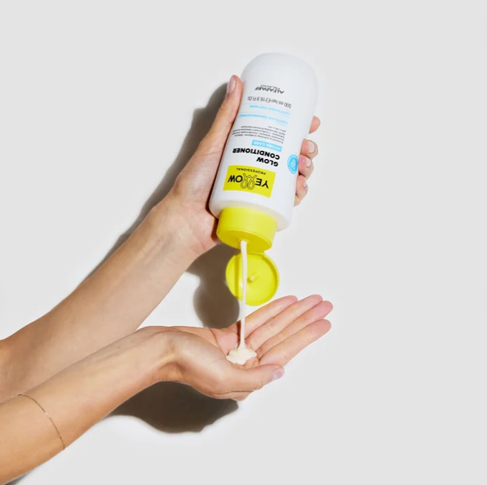ALFAPARF MILANO Yellow Hydra Glow Conditioner - 16.9 oz