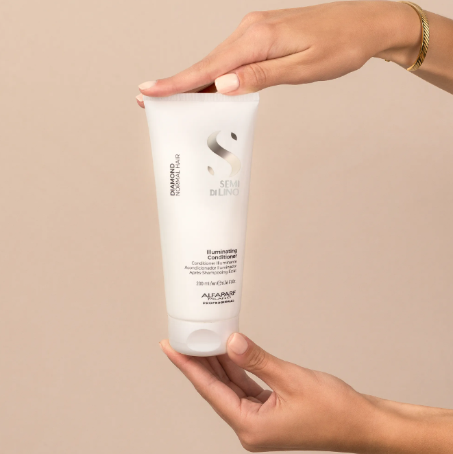 ALFAPARF MILANO Semi di Lino Diamond Illuminating Conditioner